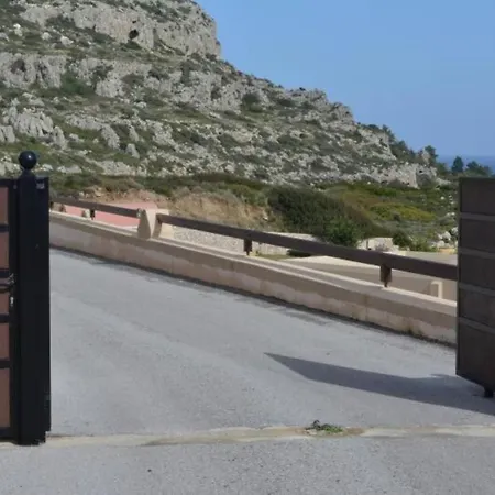 וילה Black Diamond Pasithea In Rhodes Greece